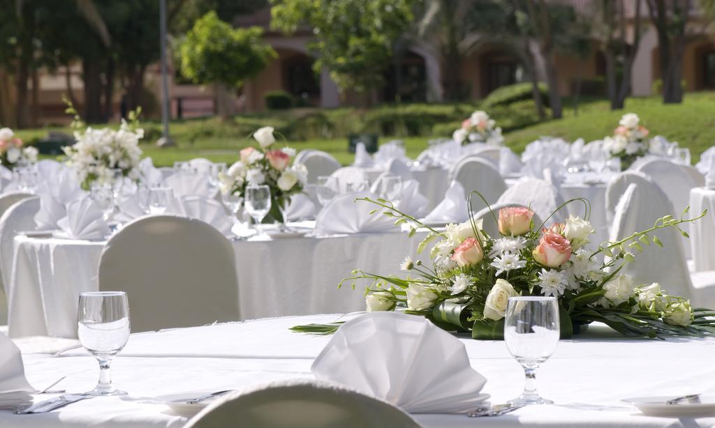 Danat Al Ain Resort Exteriér fotografie Wedding reception