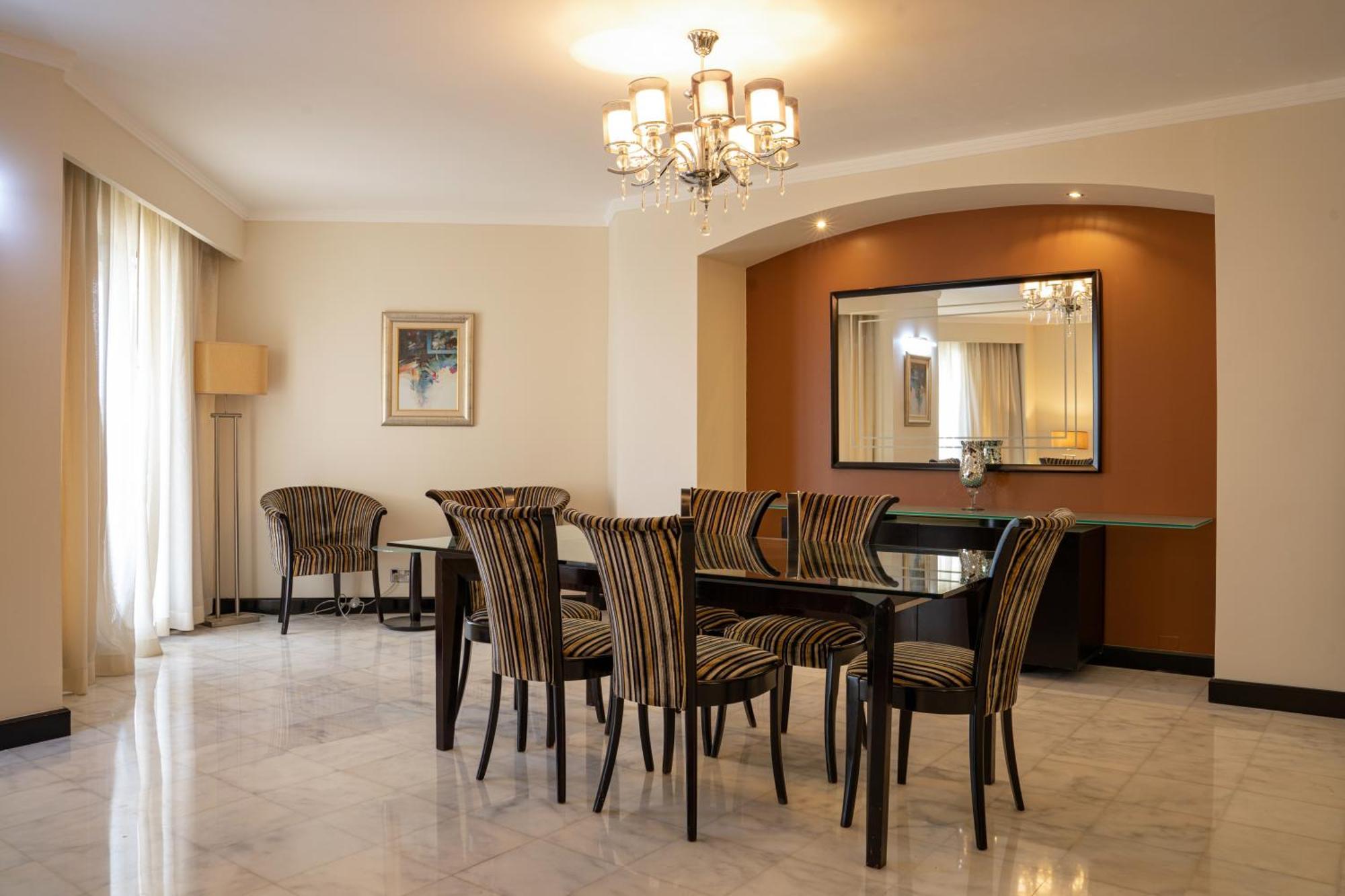 Danat Al Ain Resort Exteriér fotografie A dining room