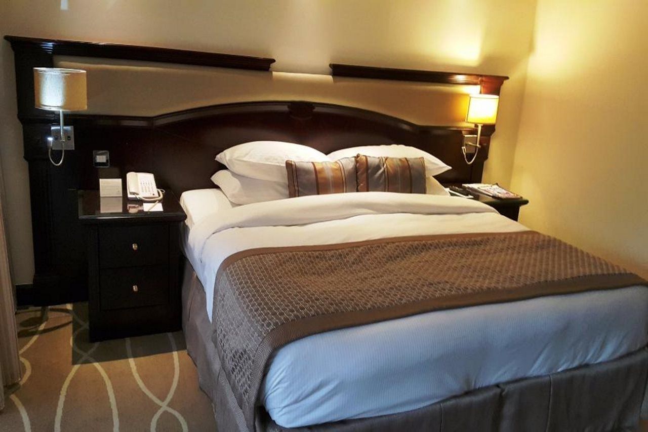 Danat Al Ain Resort Exteriér fotografie A room at the hotel