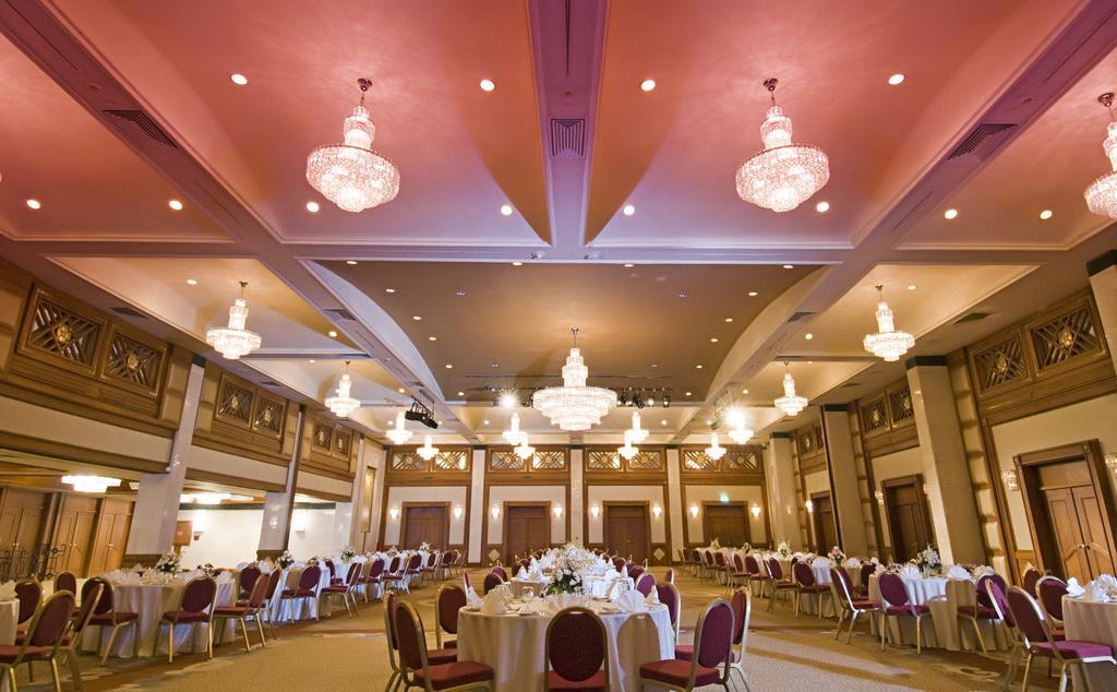 Danat Al Ain Resort Exteriér fotografie The Grand Ballroom